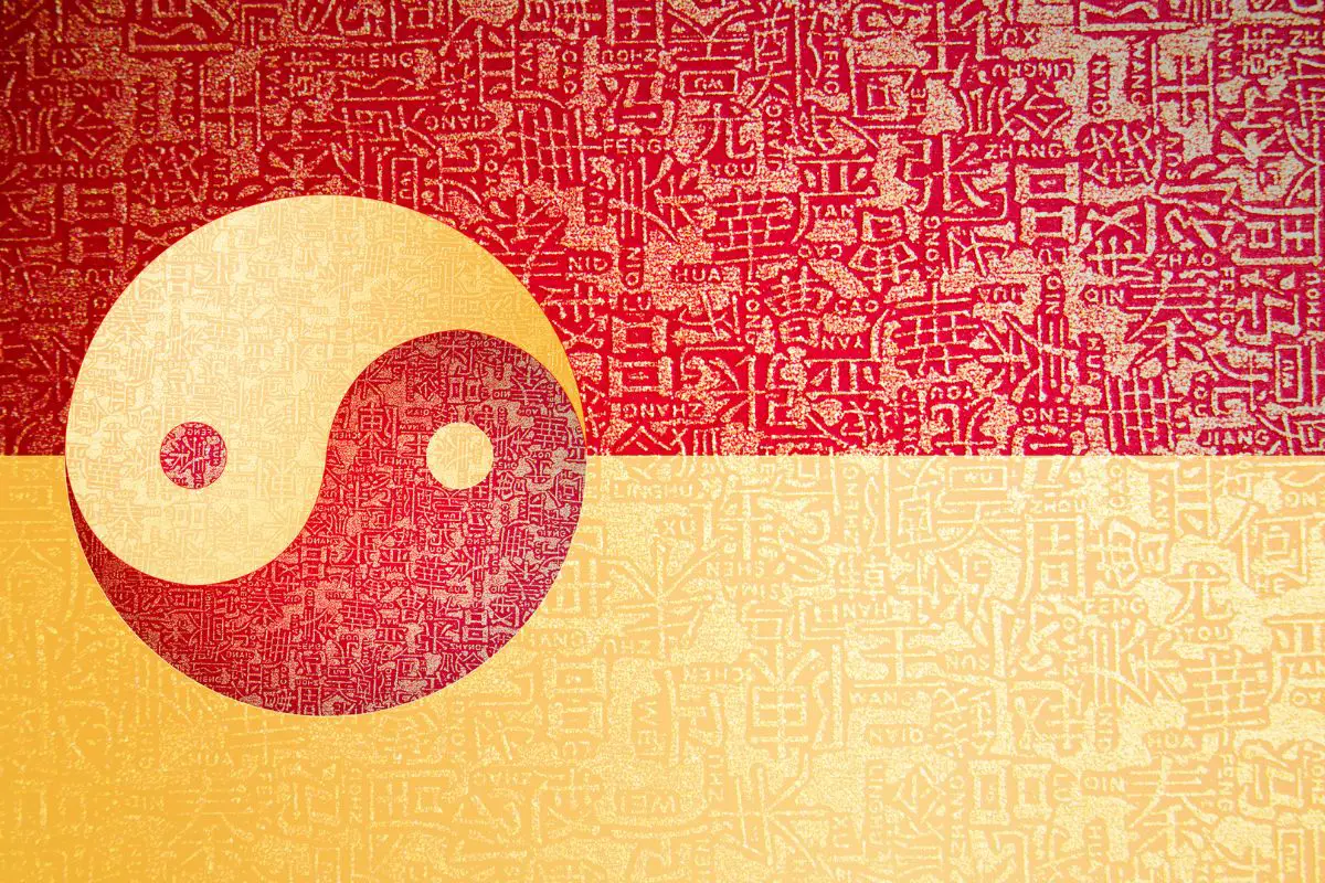 half-moon-symbolize-spiritually-unveiling-celestial-meanings